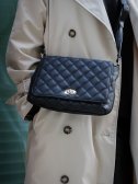 Černá crossbody kabelka Versoli